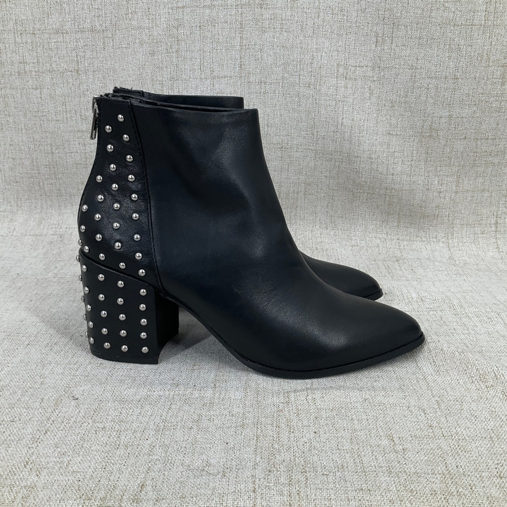 Steve Madden Jillian Booties Women 8 Black Leather Studded Block Heel Edgy Goth
